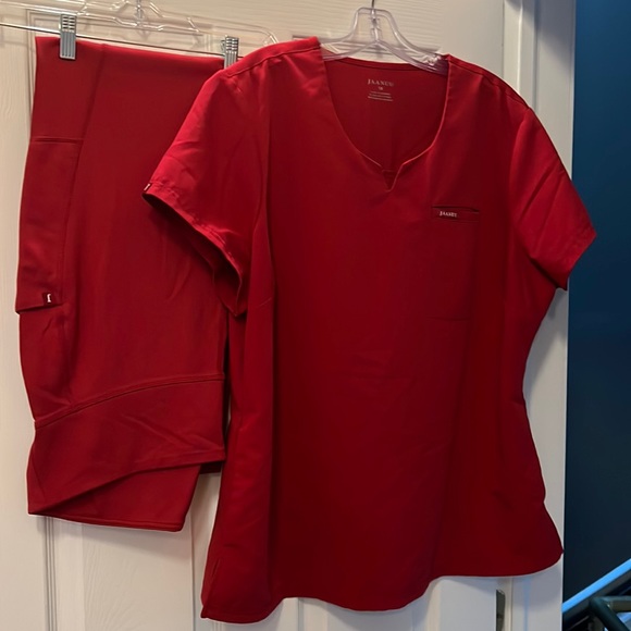 Jaanuu Other Jaanuu Scrub Set Poshmark